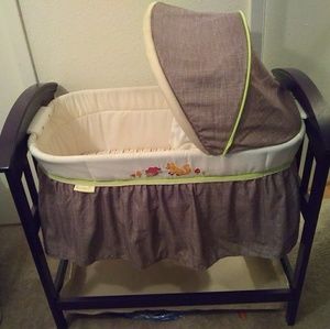 Wooden bassinet